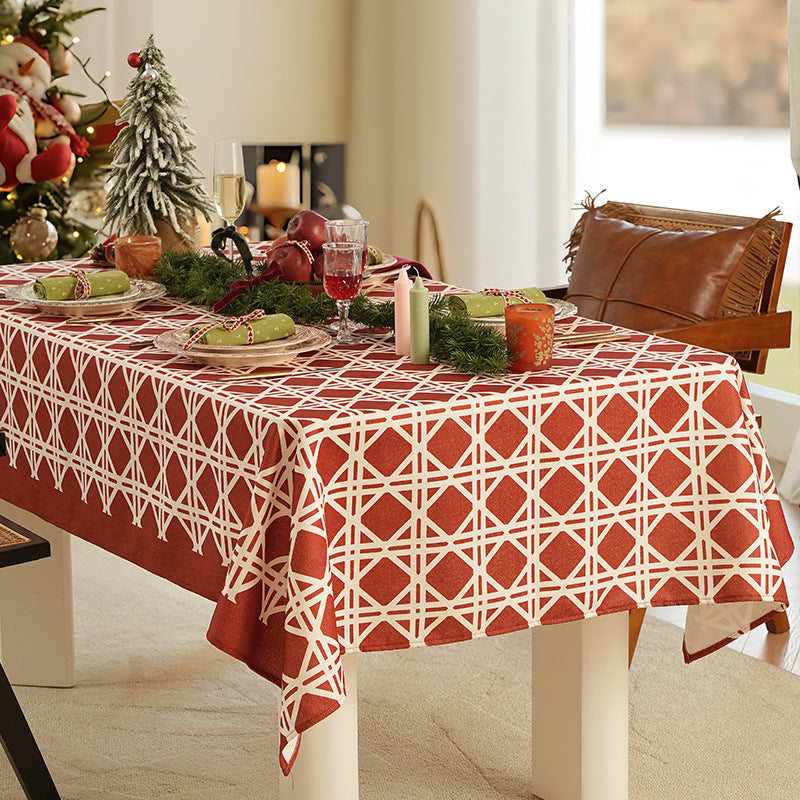 Jacquard-woven tablecloth with geometric pattern and water-repellent surface