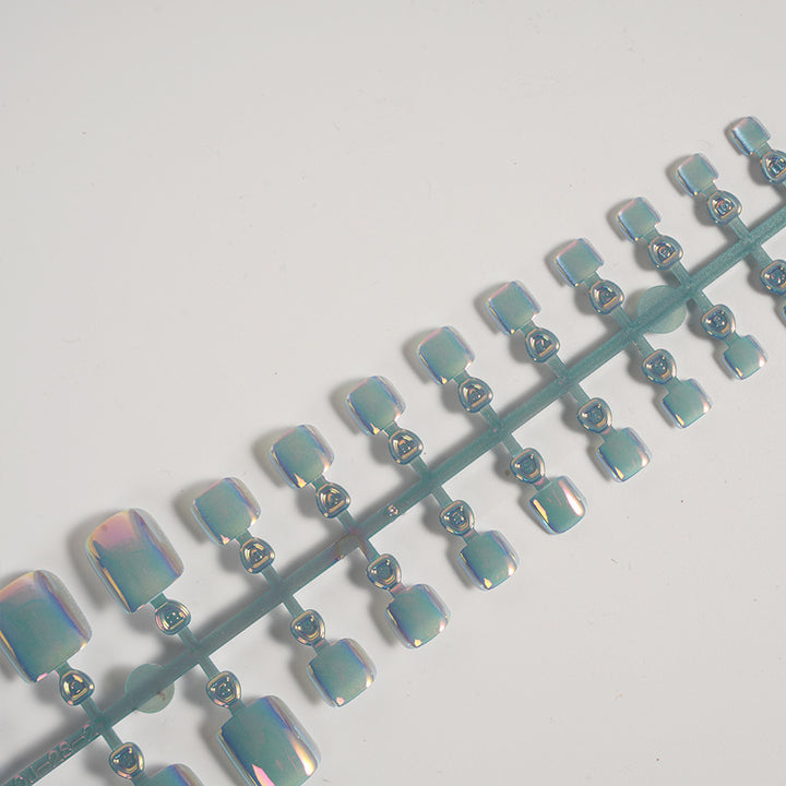 Iridescent Glossy Press-On Nail Set Kalsten