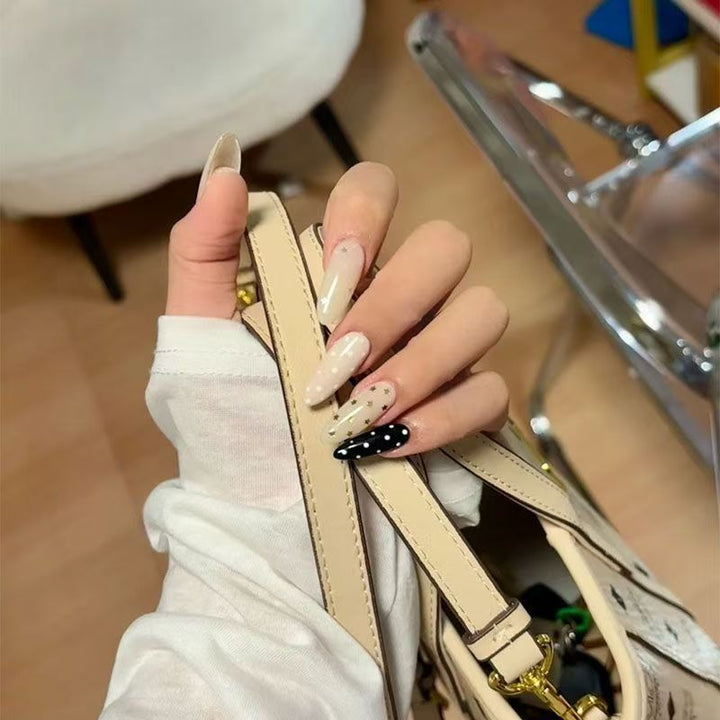 Stylish Press-On Nail Set