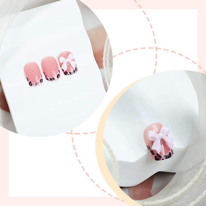 Stylish Press-On Nail Art Set with Decorative Floral Designs Kalsten