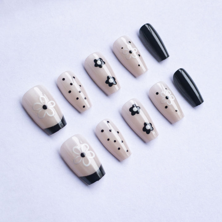 Stylish Floral Nail Art Set