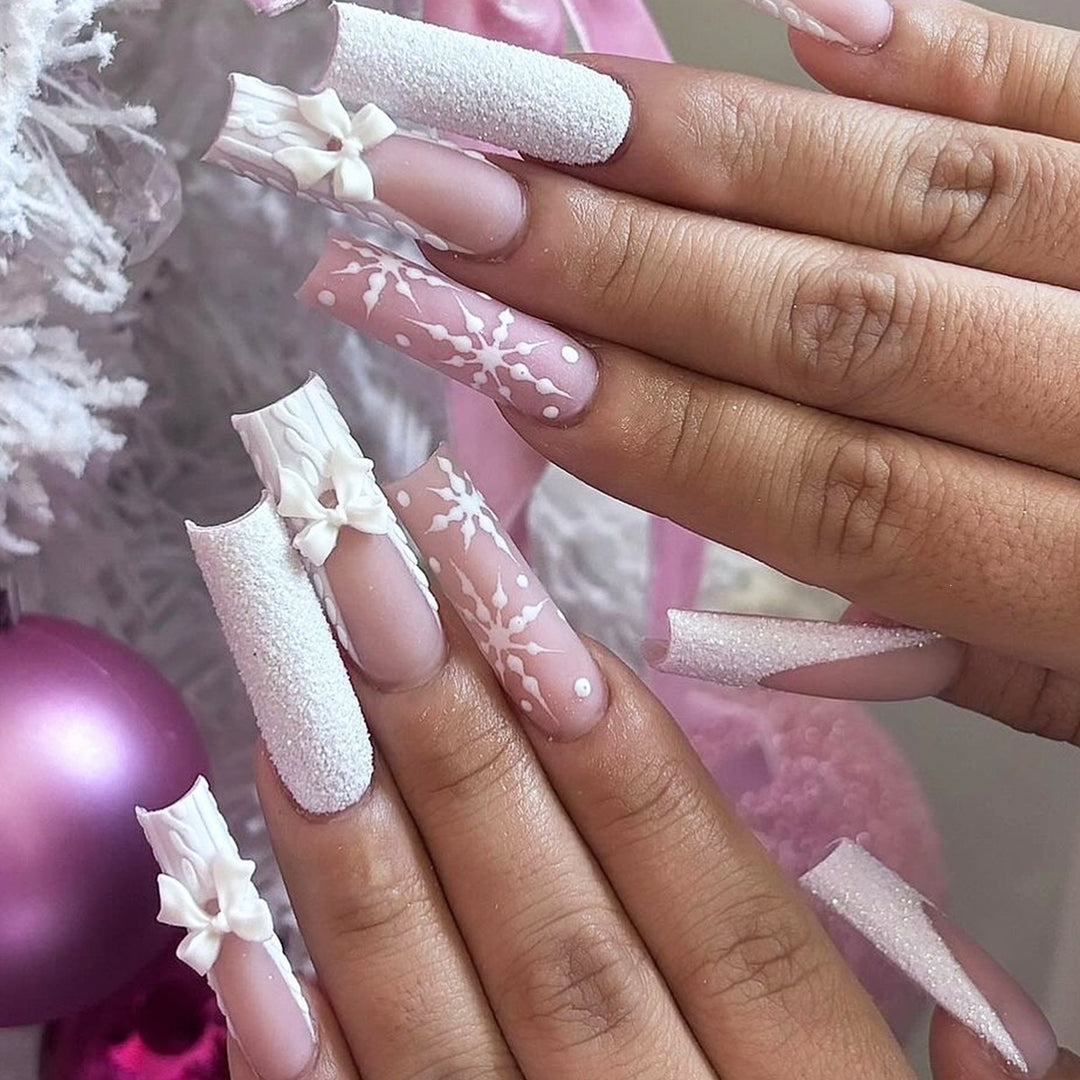 Artificial nail set with elegant flower and glitter decorations Kalsten