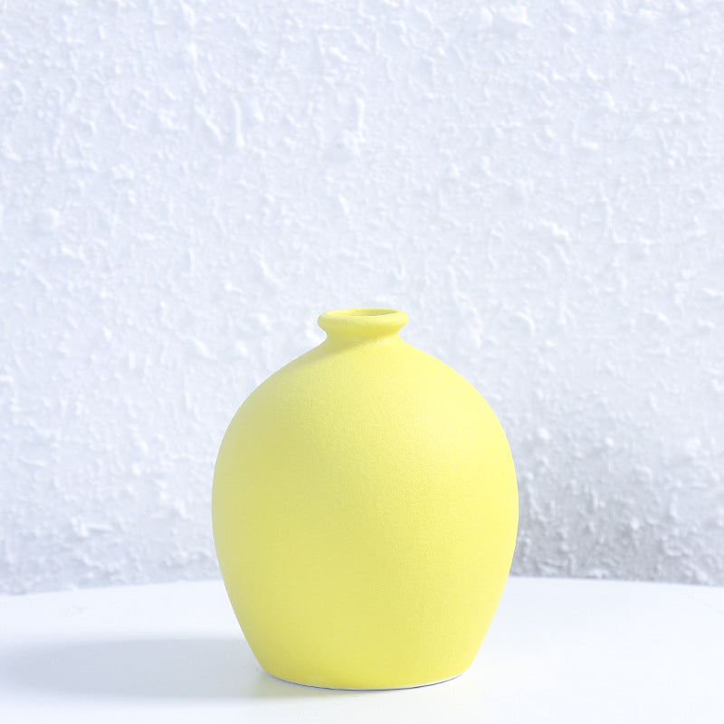 Modern Minimalist Decorative Ceramic Vase Kalsten
