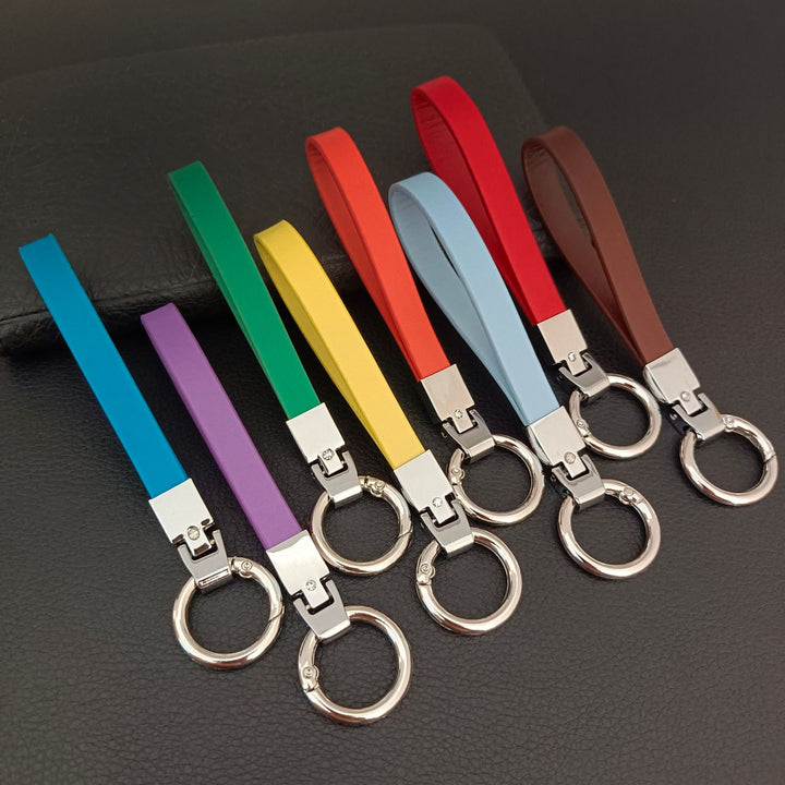 Elegant Leather Keychain Holder Kalsten