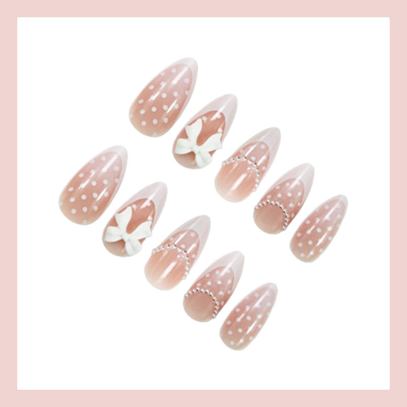 Artificial nail set with elegant tips and playful accents Kalsten