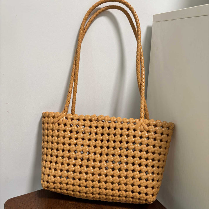 Handwoven shopping bag with soft handle Kalsten