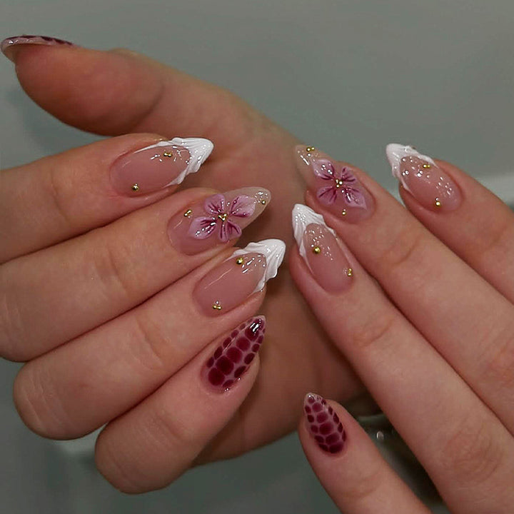 Artistic Press-On Nail Set with Floral and Leopard Designs kalsten