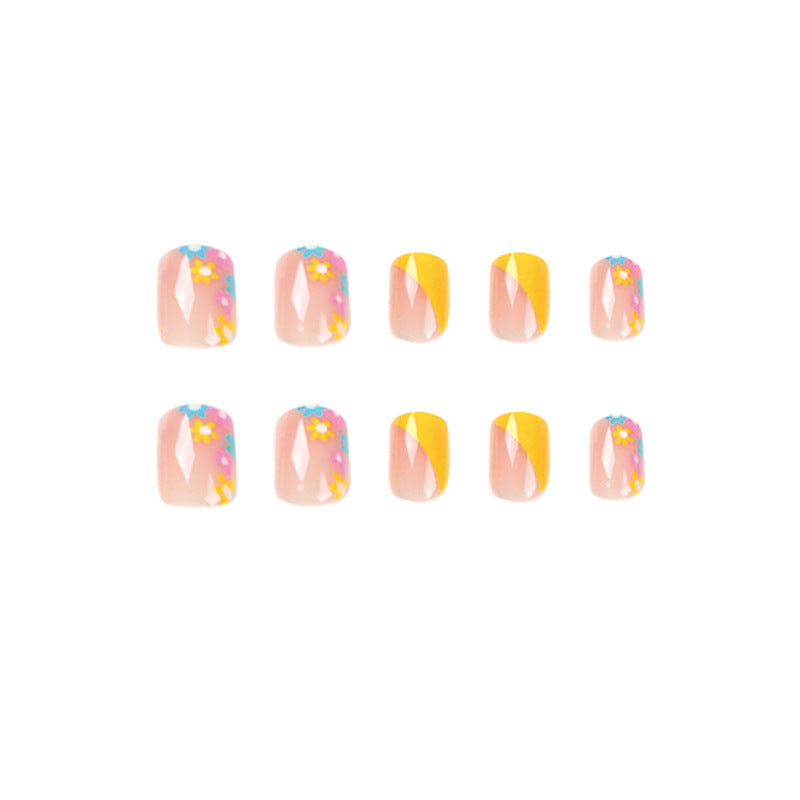 Artful Nail Extensions with Floral Pattern Kalsten