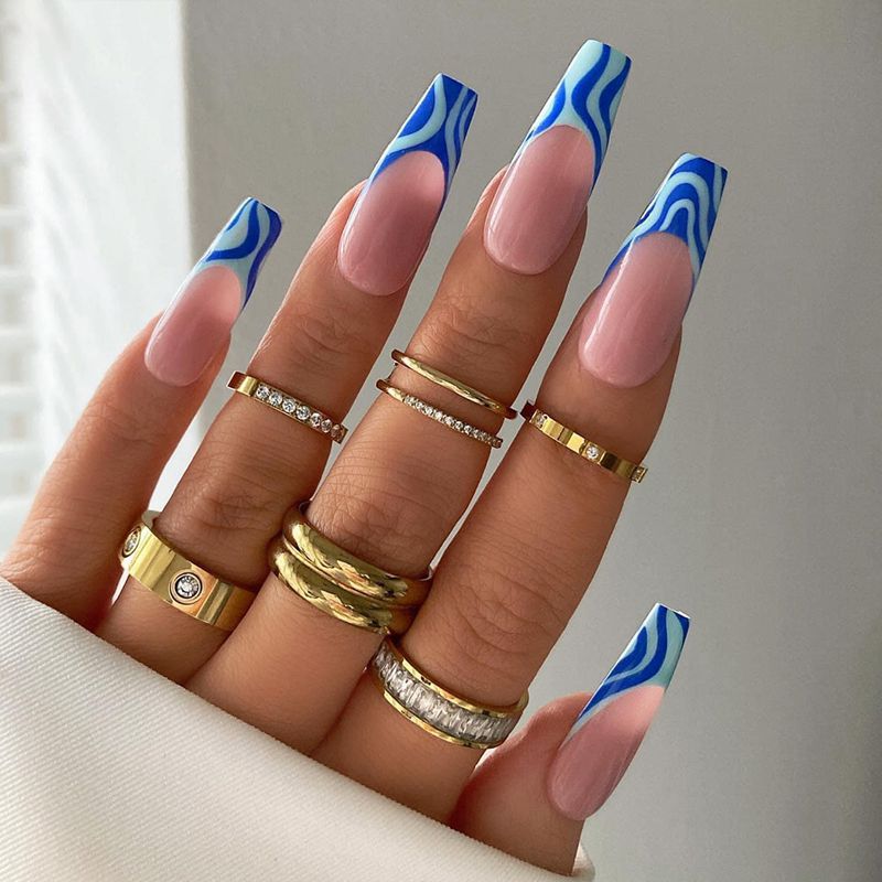 Artificial nail set with unique patterns Kalsten