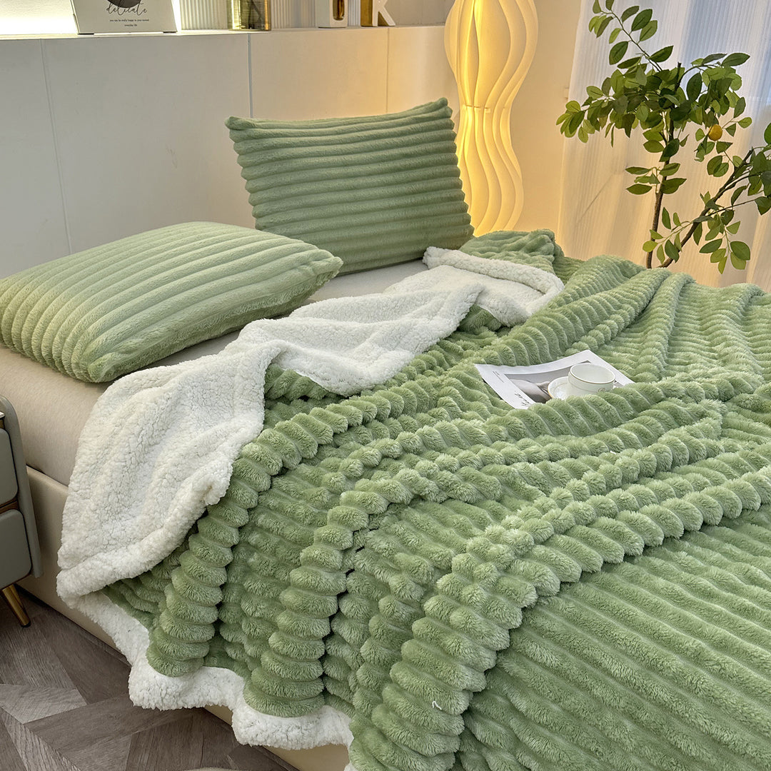 Luxurious Textured Throw Blanket