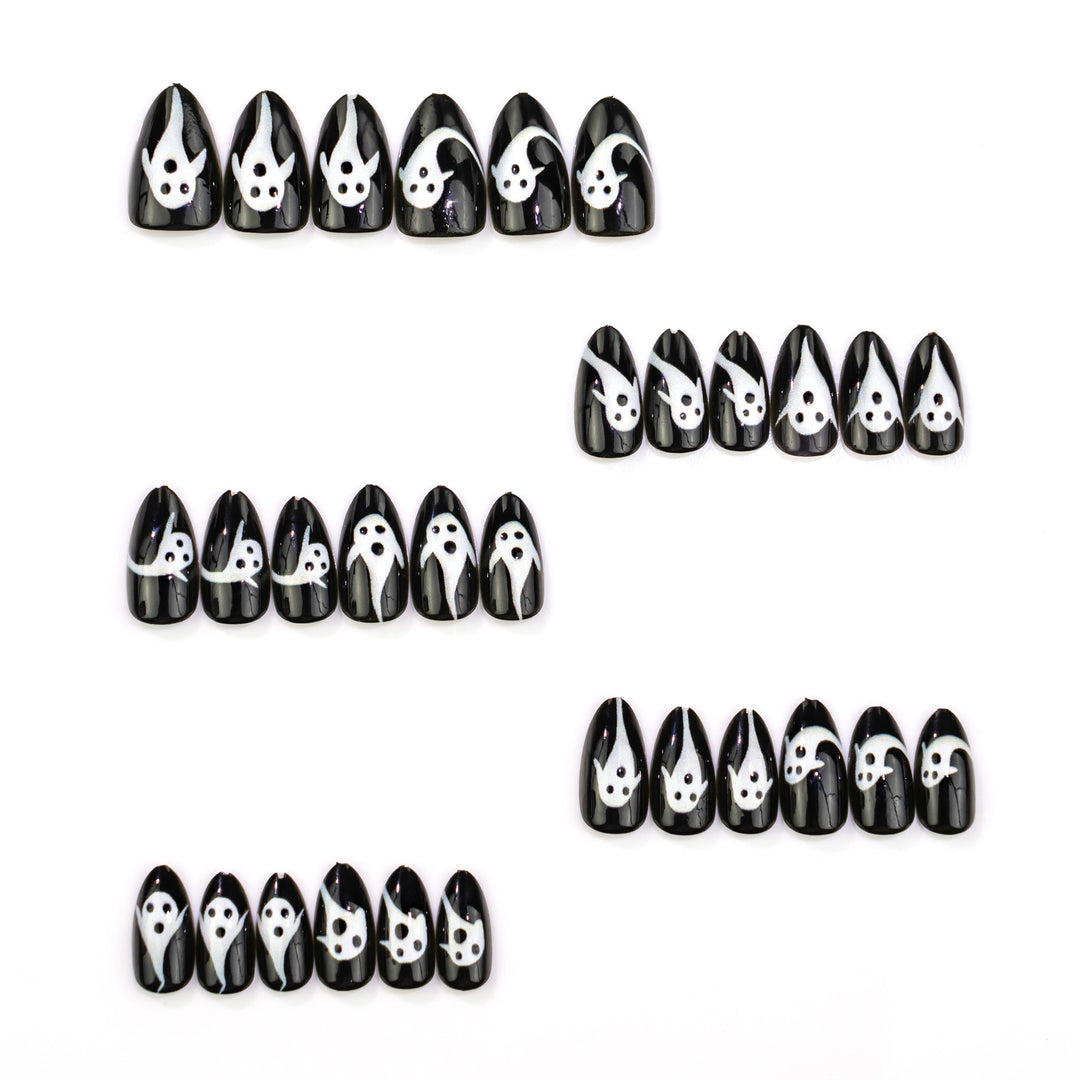 Ghost-Themed Press-On Nail Art Set Kalsten