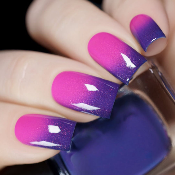 Trendy ombre design artificial nails Kalsten