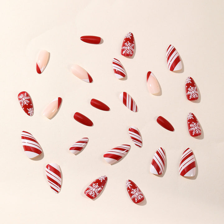 Holiday-Inspired Acrylic Nail Art Kalsten