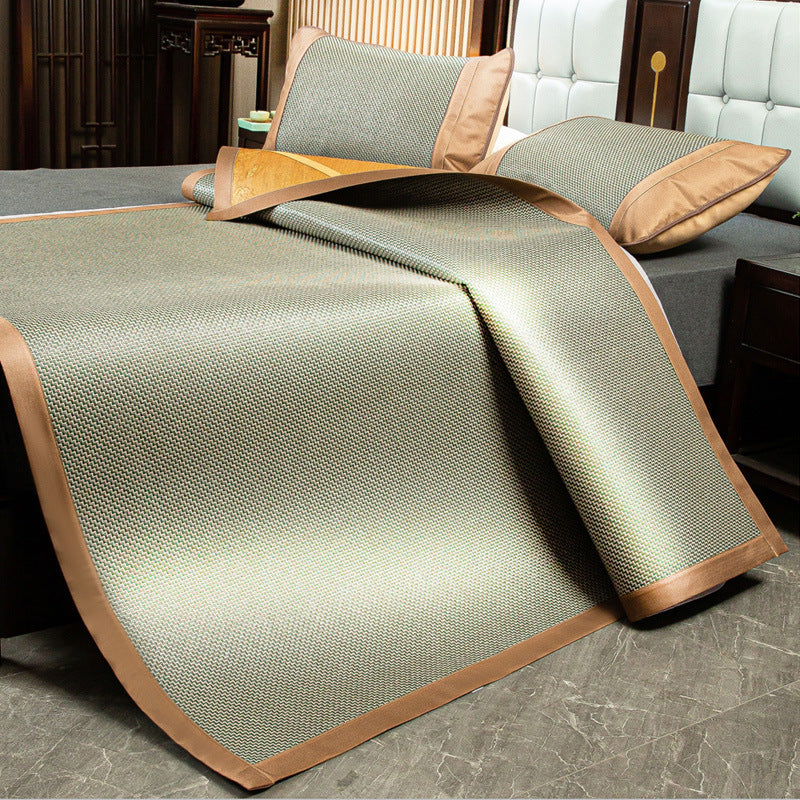 Women luxurious bedspread with elegant design Kalsten