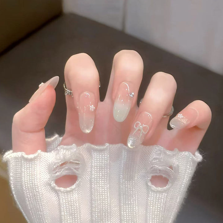 Stylish Press-On Nail Set with Elegant Floral Accents Kalsten