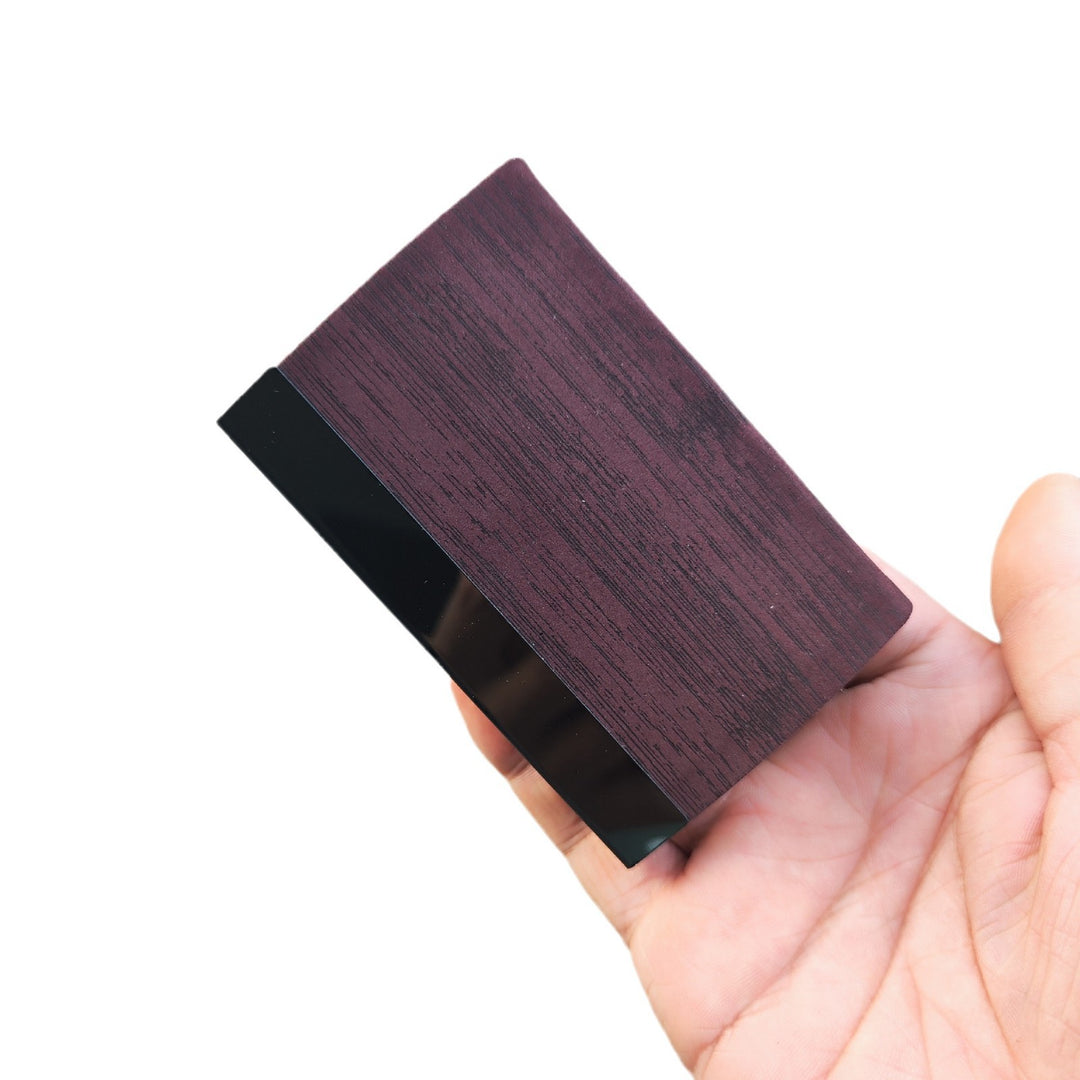 Elegant Wooden RFID-Blocking Card Holder