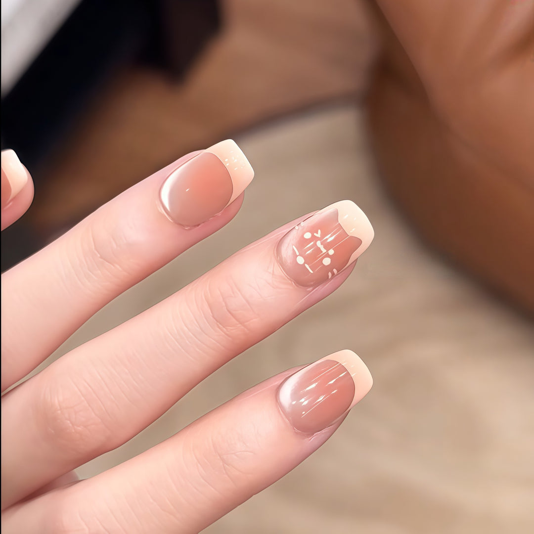 Artificial nails with elegant French design Kalsten