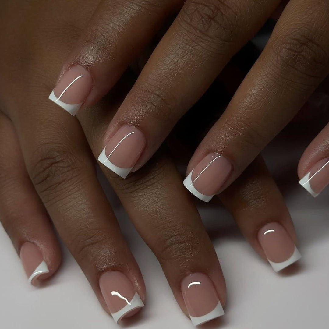 Elegant French Tip Press-On Nail Art Kalsten