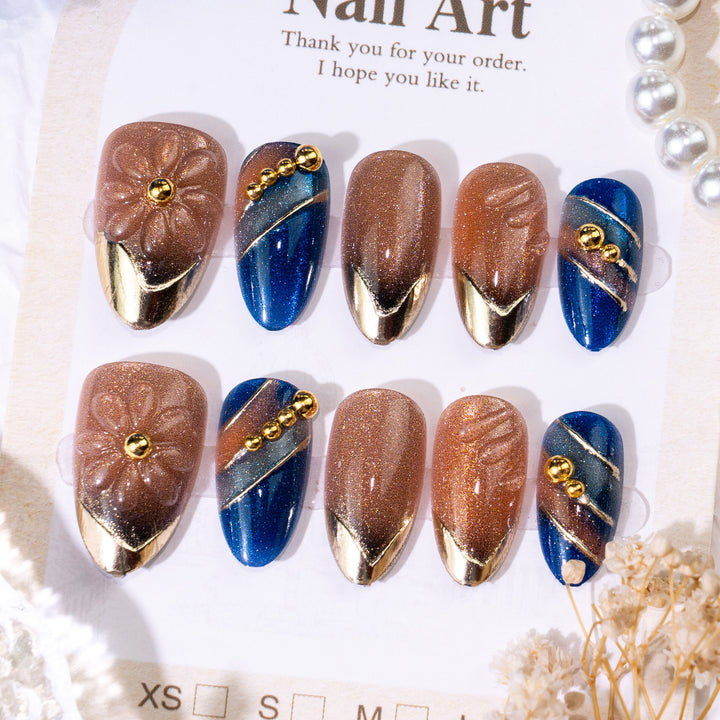 Artistic Press-On Nail Art Set with Gold Accents