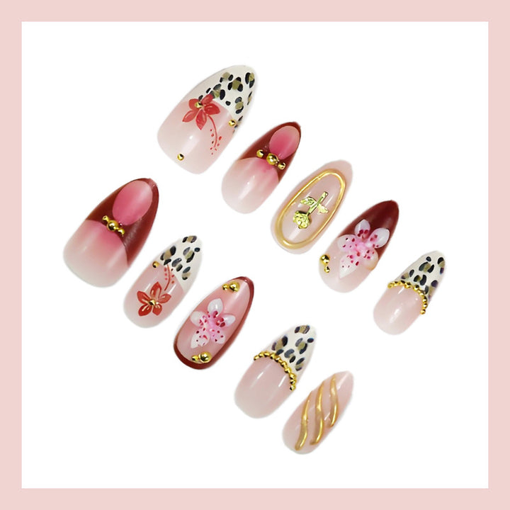 Nail art set with elegant floral and animal accents Kalsten