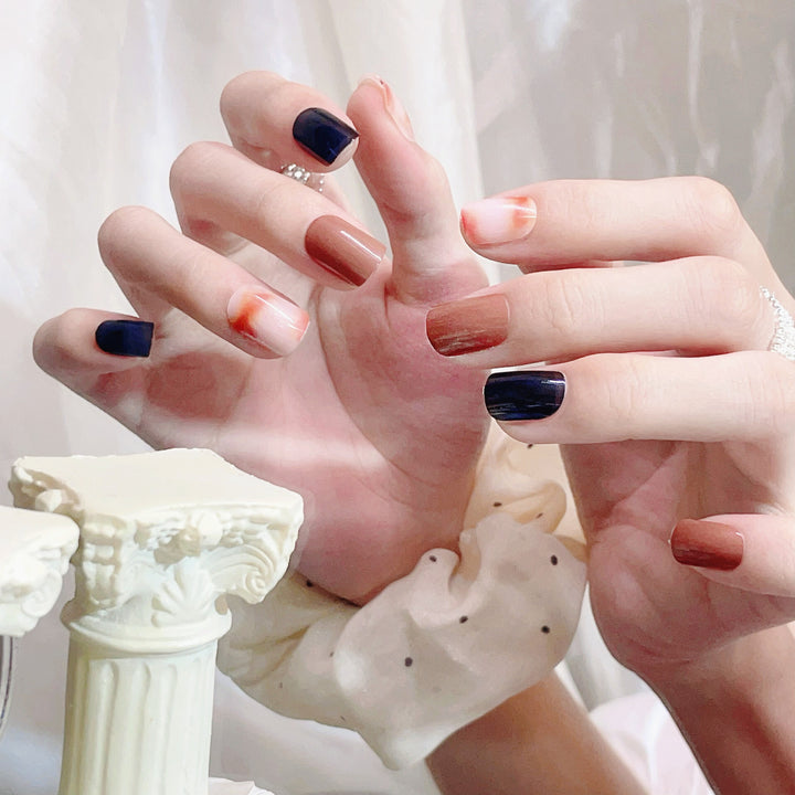 Elegant Press-On Nail Set with Abstract Designs