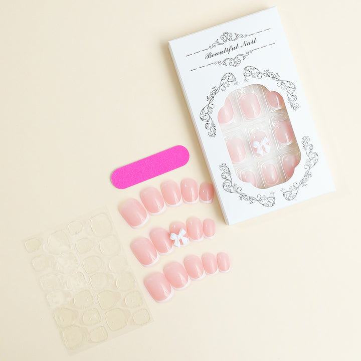 Artificial nail set with elegant and delicate accents Kalsten