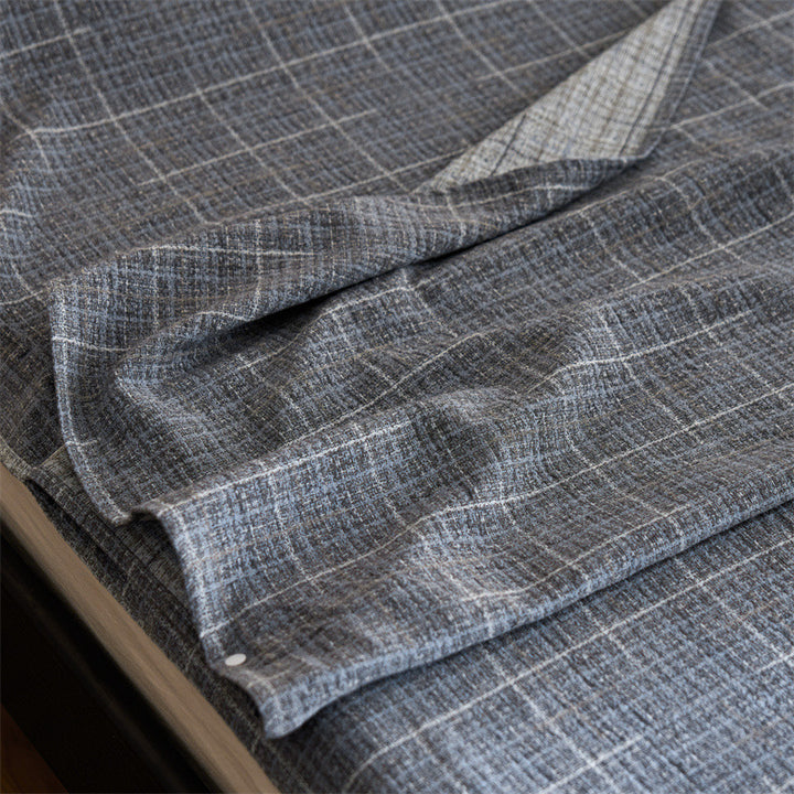 Reversible duvet cover set made of cotton-linen blend with fine check pattern