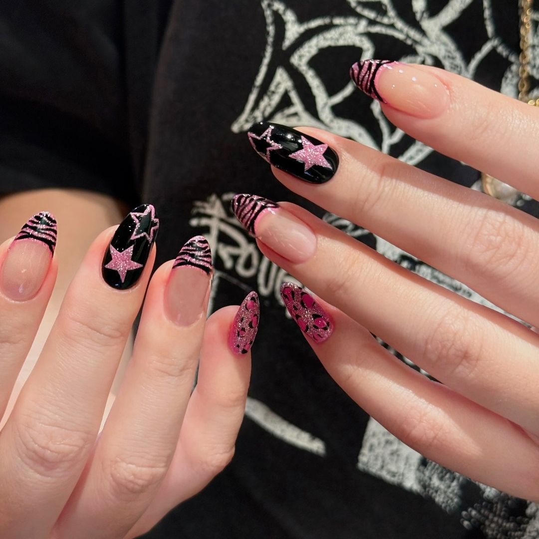 Glamorous Gel Nail Art Extensions Kalsten