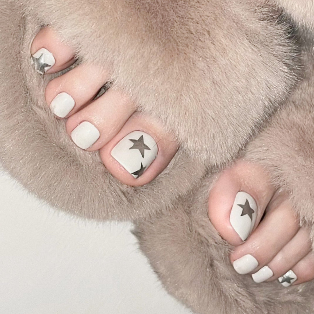 Star-Patterned Pedicure Nail Art