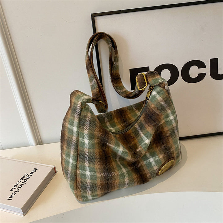 Cozy Plaid Shoulder Bag Kalsten