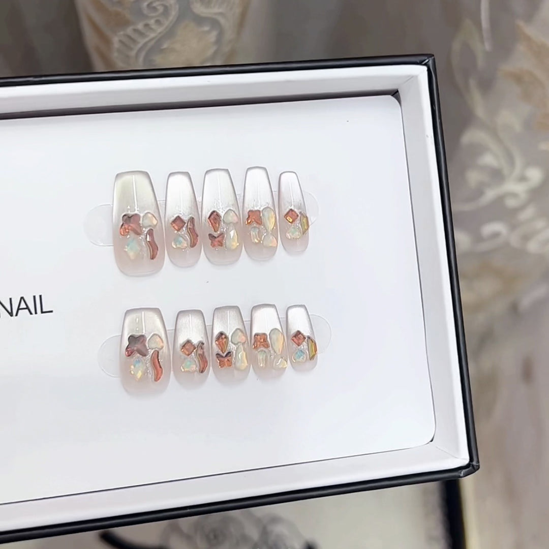 Decorative Press-On Nail Art Set with Butterfly Accents Kalsten