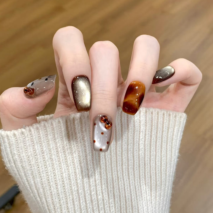 Artistic Glossy Press-On Nail Set with Embellishments Kalsten