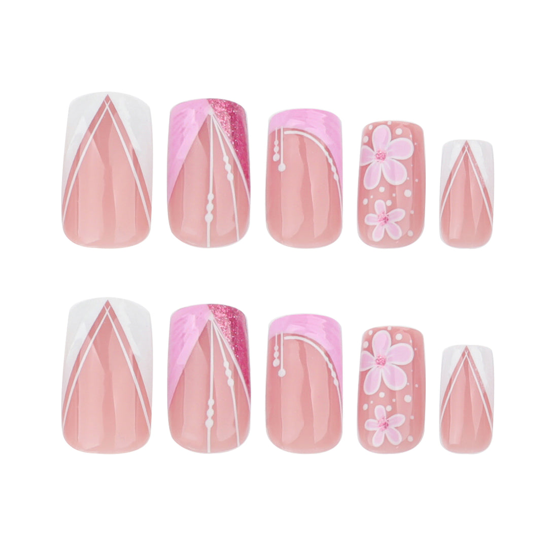 Artful Nail Art with Floral Decorations Kalsten