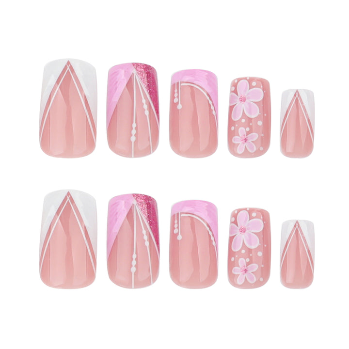 Artful Nail Art with Floral Decorations Kalsten