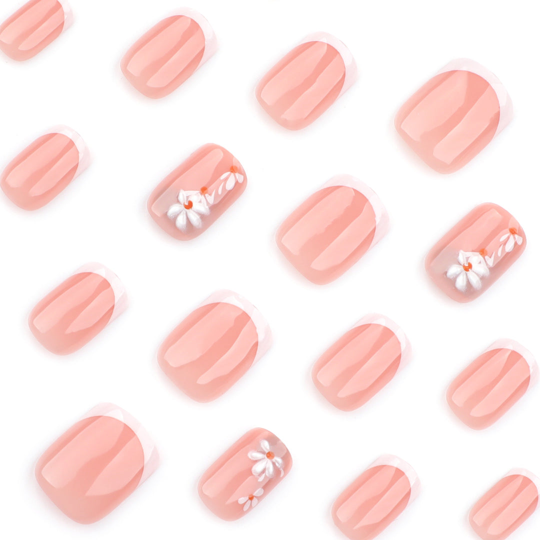 Artful nail art with elegant flower design Kalsten