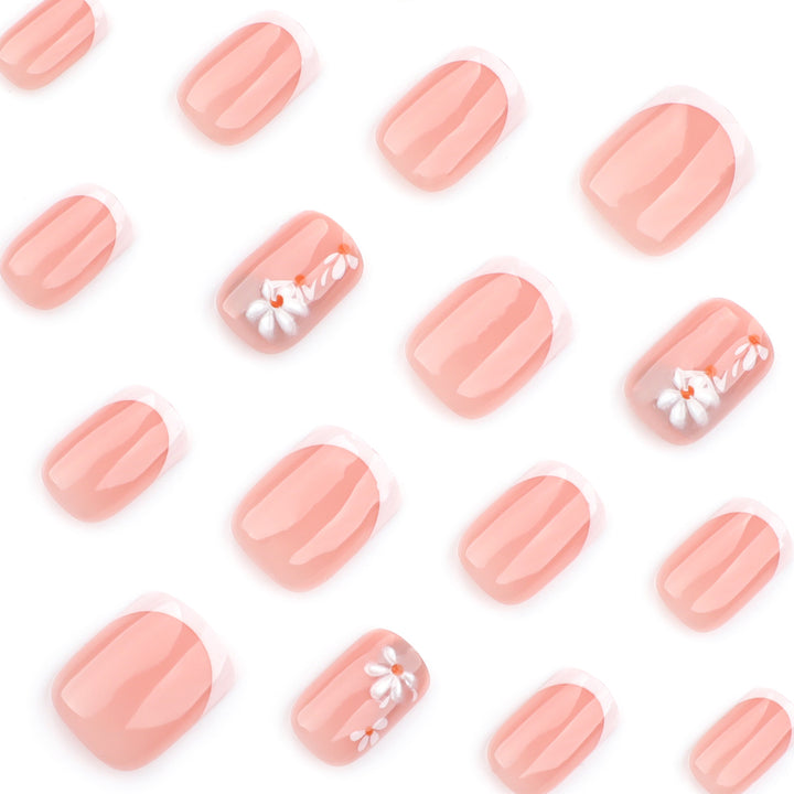 Artful nail art with elegant flower design Kalsten