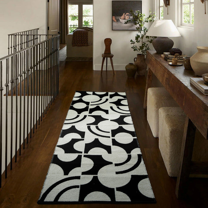 Modern runner rug with checkerboard and line structure