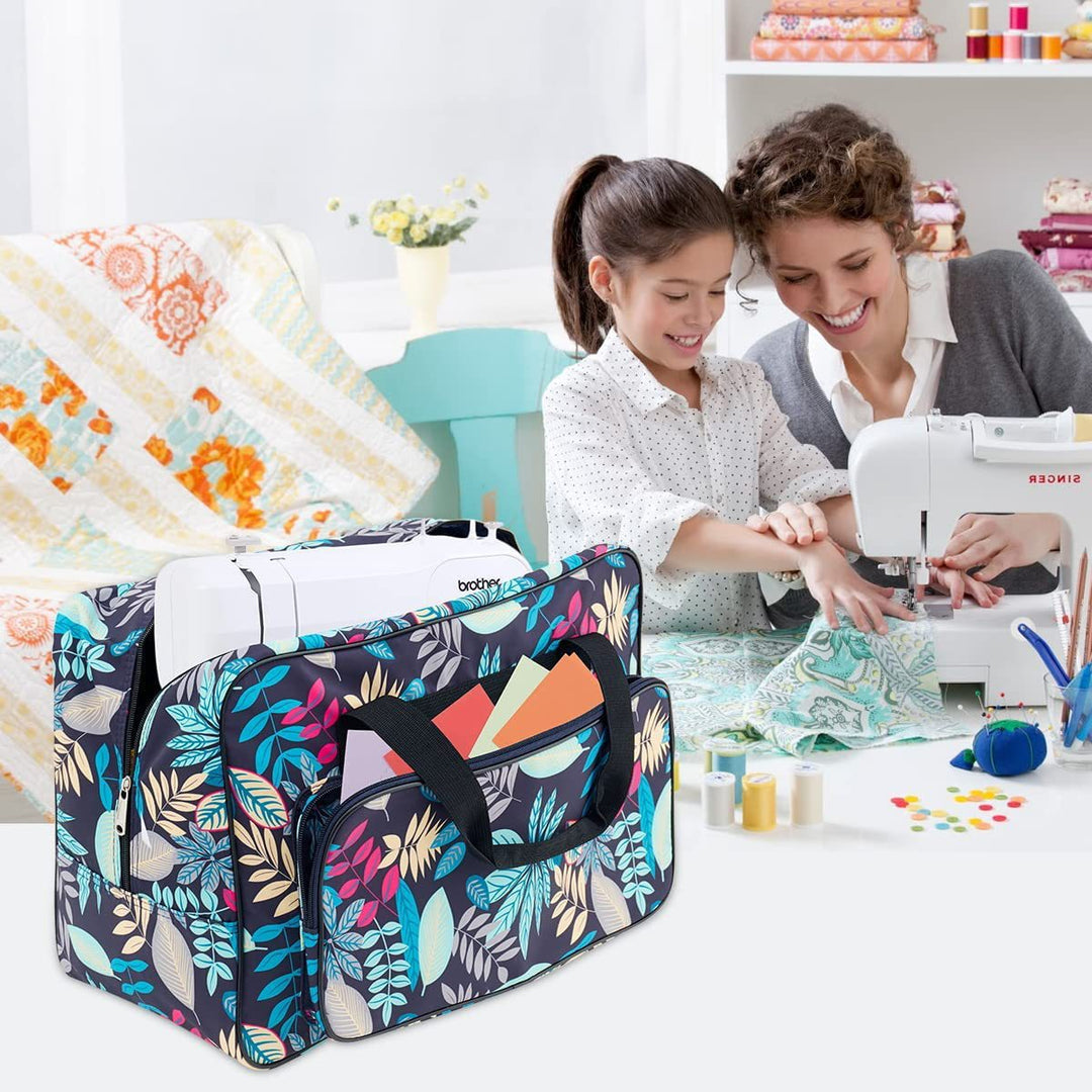 Practical travel bag with petal motif Kalsten
