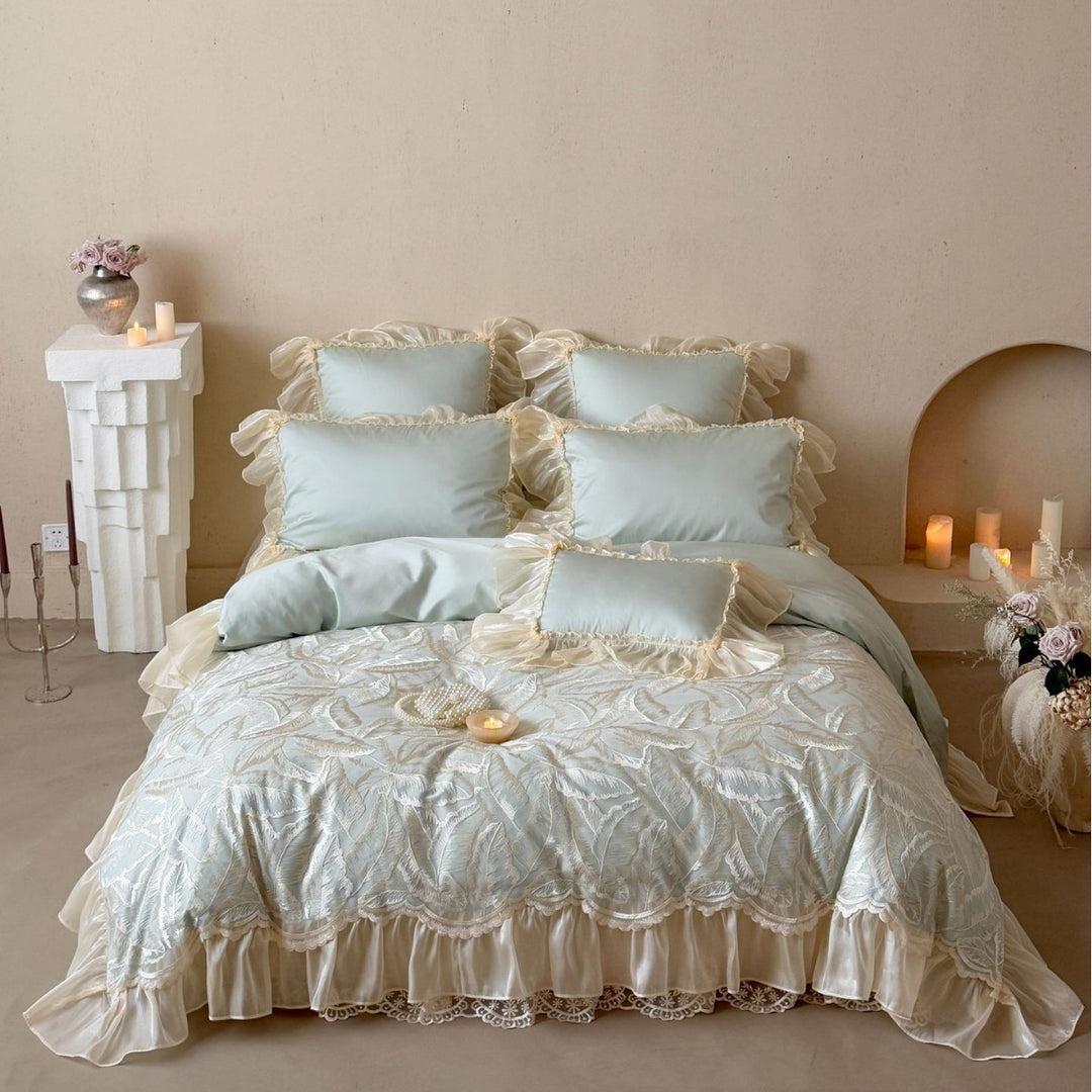 Opulent satin bed set with jacquard-embroidered bedspread and voluminous ruffle hem