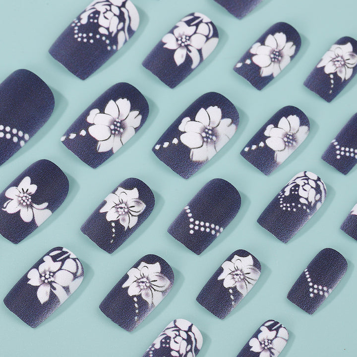 Artificial nails with elegant floral designs Kalsten