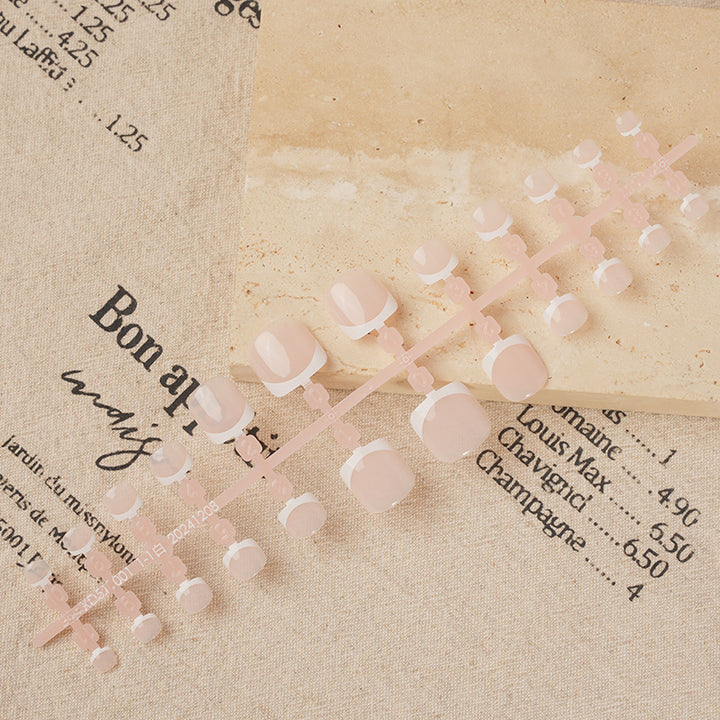 Stylish French Tip Press-On Nail Set Kalsten