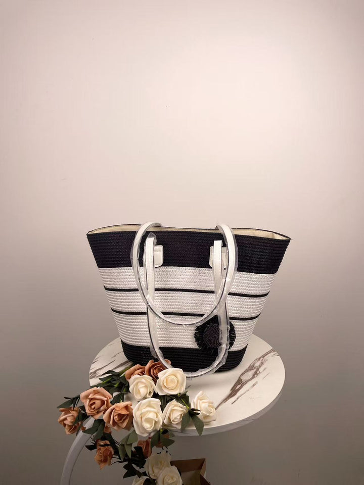 Elegant Beach Bag with Matching Sun Hat Kalsten