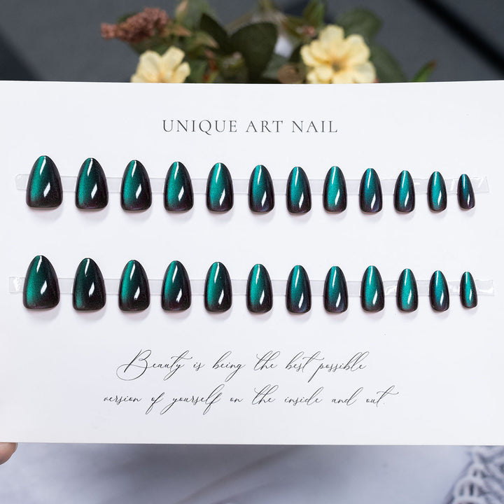 Glossy Press-On Nail Art Set