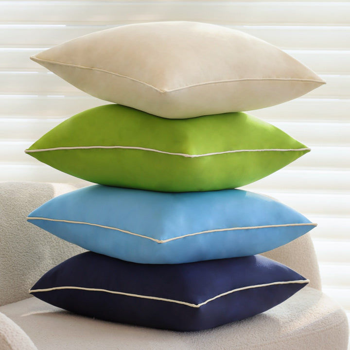 Square decorative pillow cover with contrasting piping and smooth microvelvet look Kalsten