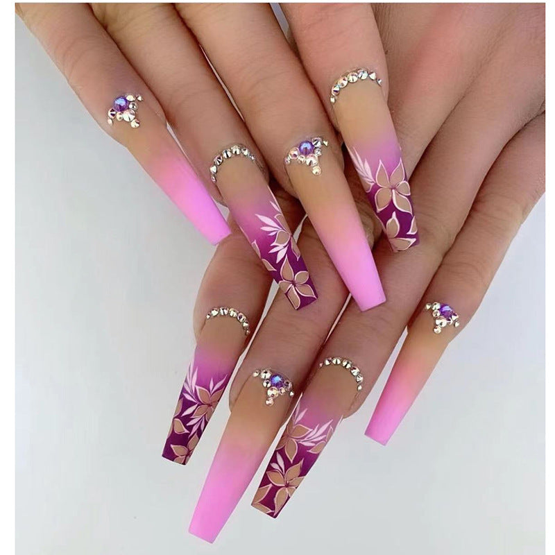 Artistic Nail Extensions Kalsten