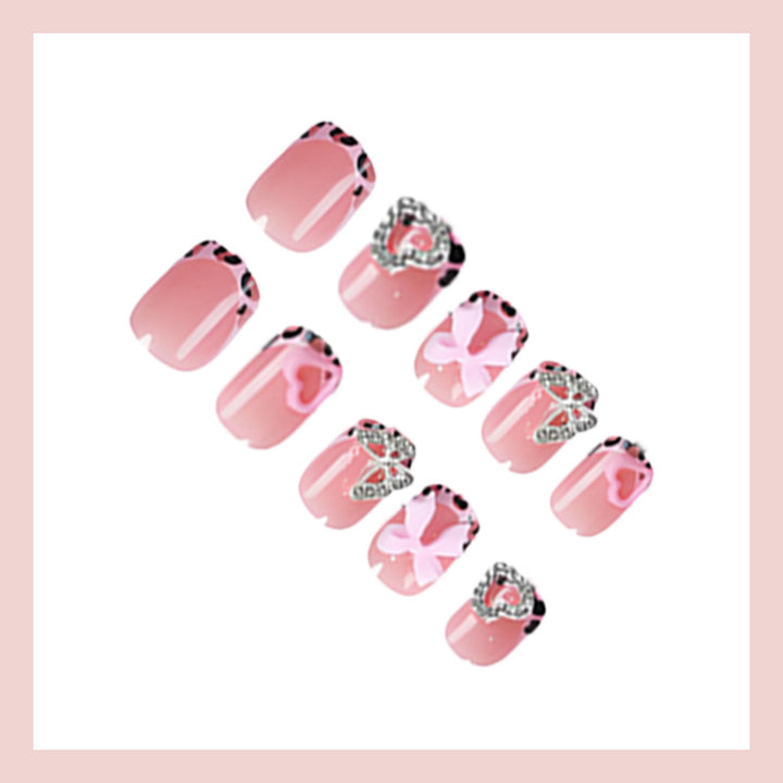 Artificial nail art with embellishments Kalsten