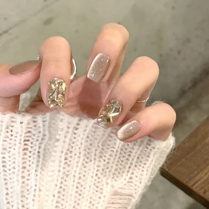 Glamorous Nail Art Press-On Set with Crystal Accents