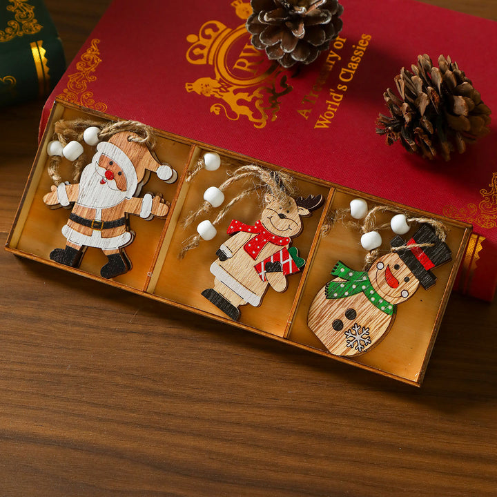 Festive Tree Shaped Ornaments Kalsten