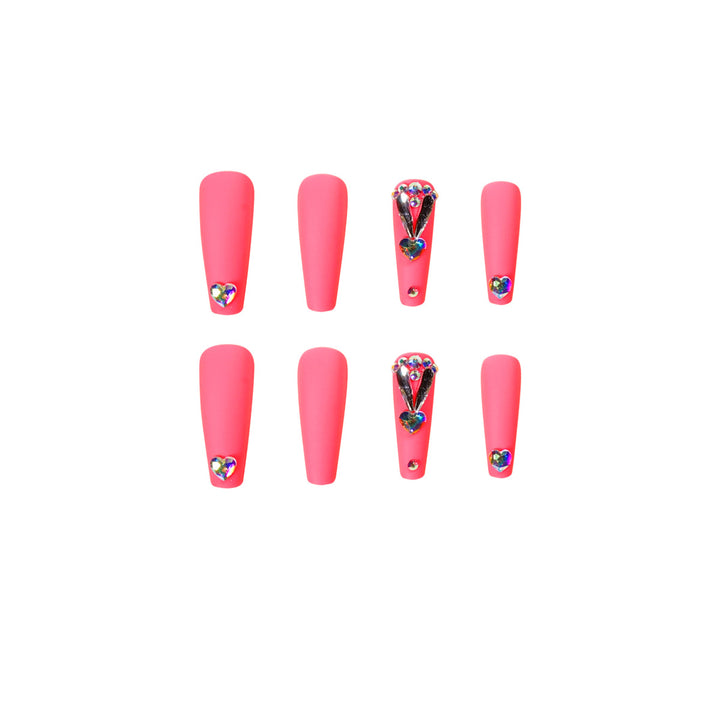 Artful nail art with glitter and heart accents Kalsten