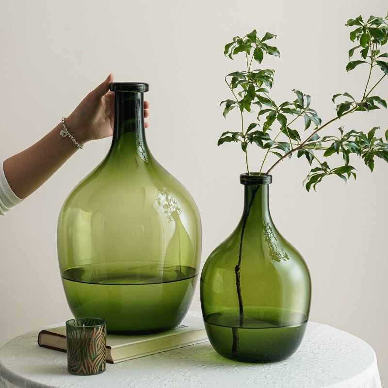 Elegant Glass Vase Kalsten